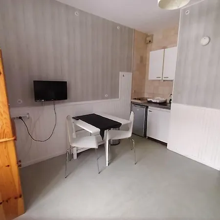 Studio Idealement Situe A Ax Les Thermes Ax-les-Thermes Buitenkant foto